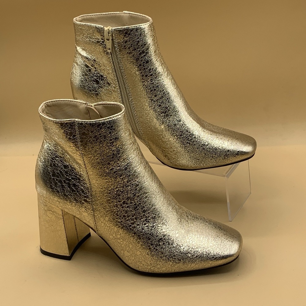 C Comfort Est, Women's Gold Ankle Boots Booties Zip Up - Size 8